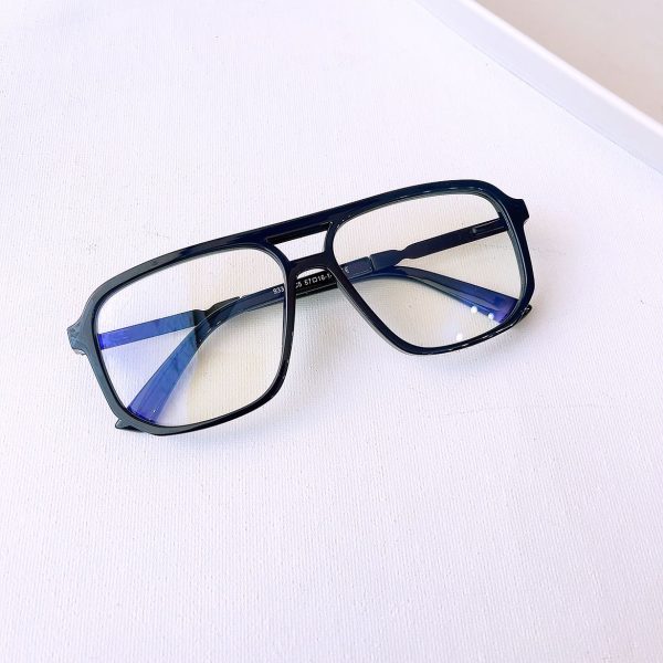 Lente óptico rectangular